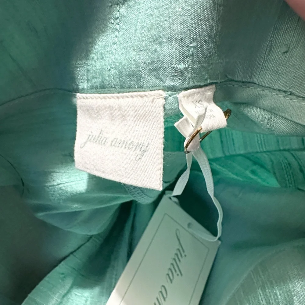 Julia Amory Pants - Picture 2 of 3